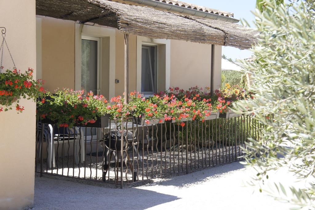 Residence Les Peupliers Loriol-du-Comtat Exteriör bild